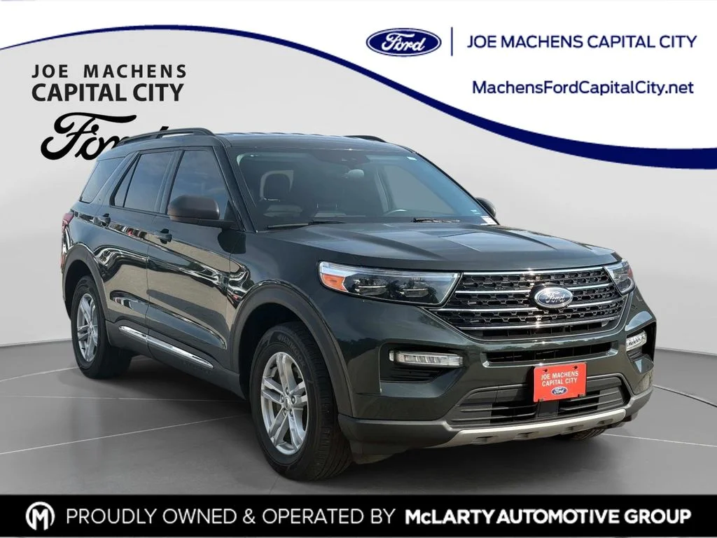 Used 2023 Green Ford XLT image 1