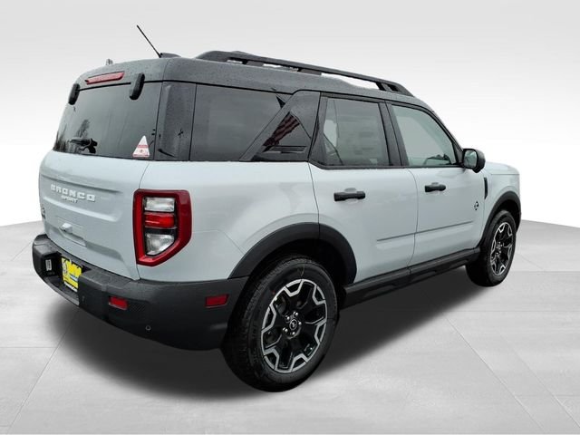 New 2026 Space White Metallic Ford Outer Banks image 13