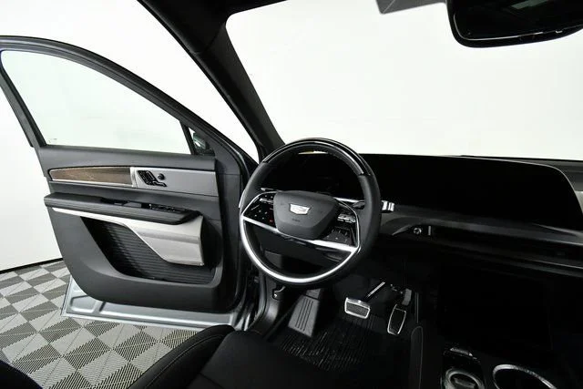 2026 Cadillac VISTIQ Sport - Photo 23