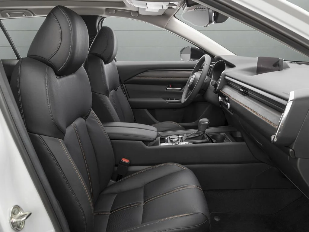 Used 2025 Gray Mazda Premium image 34