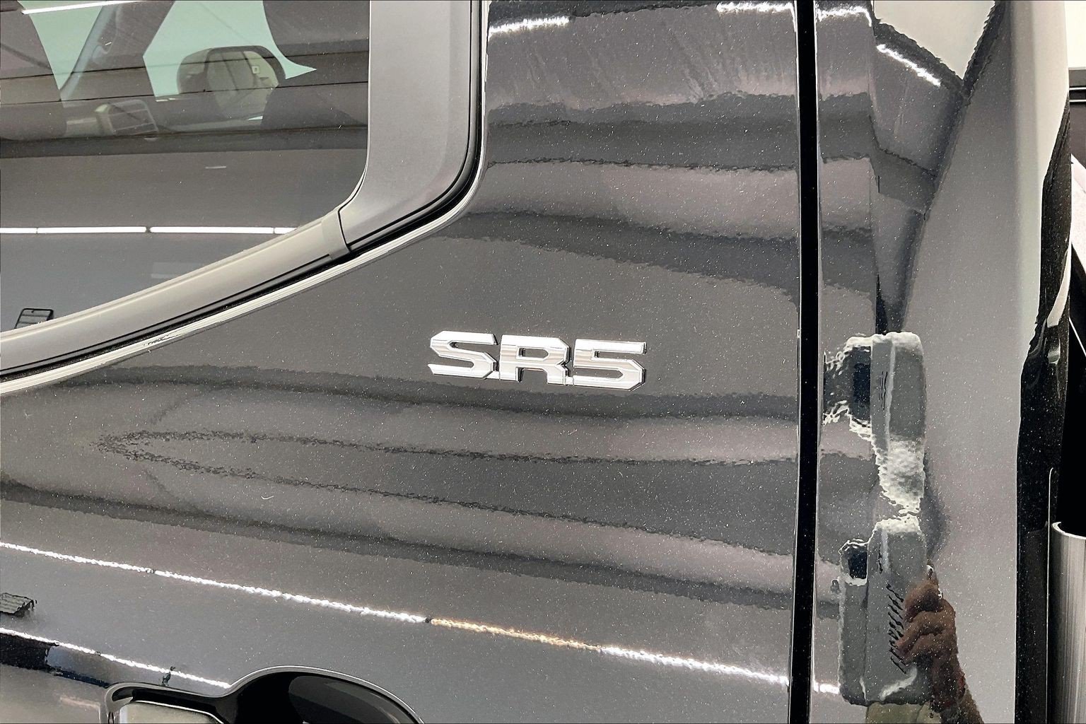 New 2026 Midnight Black Metallic Toyota SR5 image 17