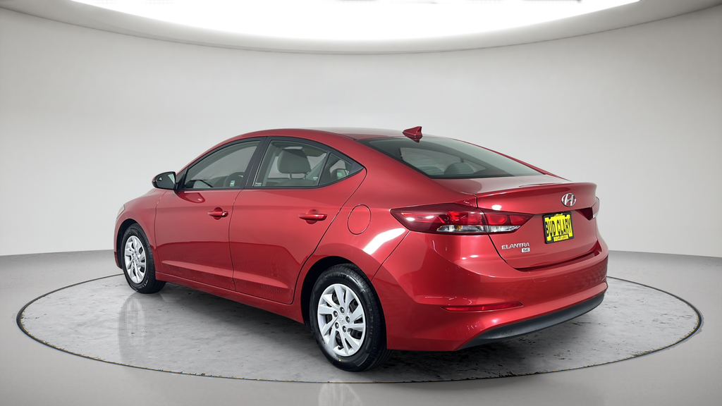 2018 Hyundai Elantra SE - Photo 11