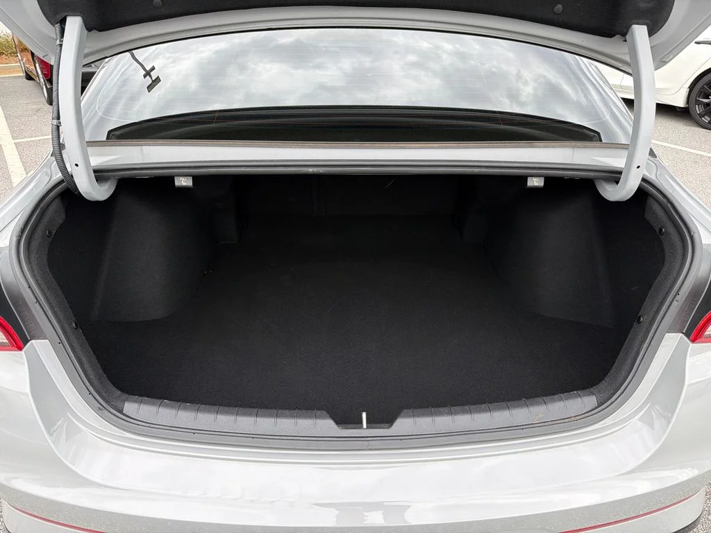 Used 2023 Gray Kia GT-Line image 18