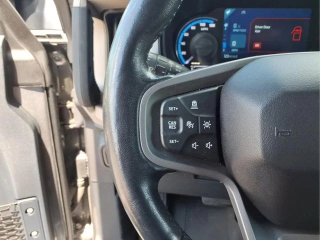 Used 2023 Gray Ford Wildtrak image 27