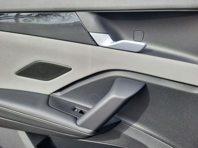 2026 Volkswagen Tiguan SE R-LINE BLACK - Photo 15