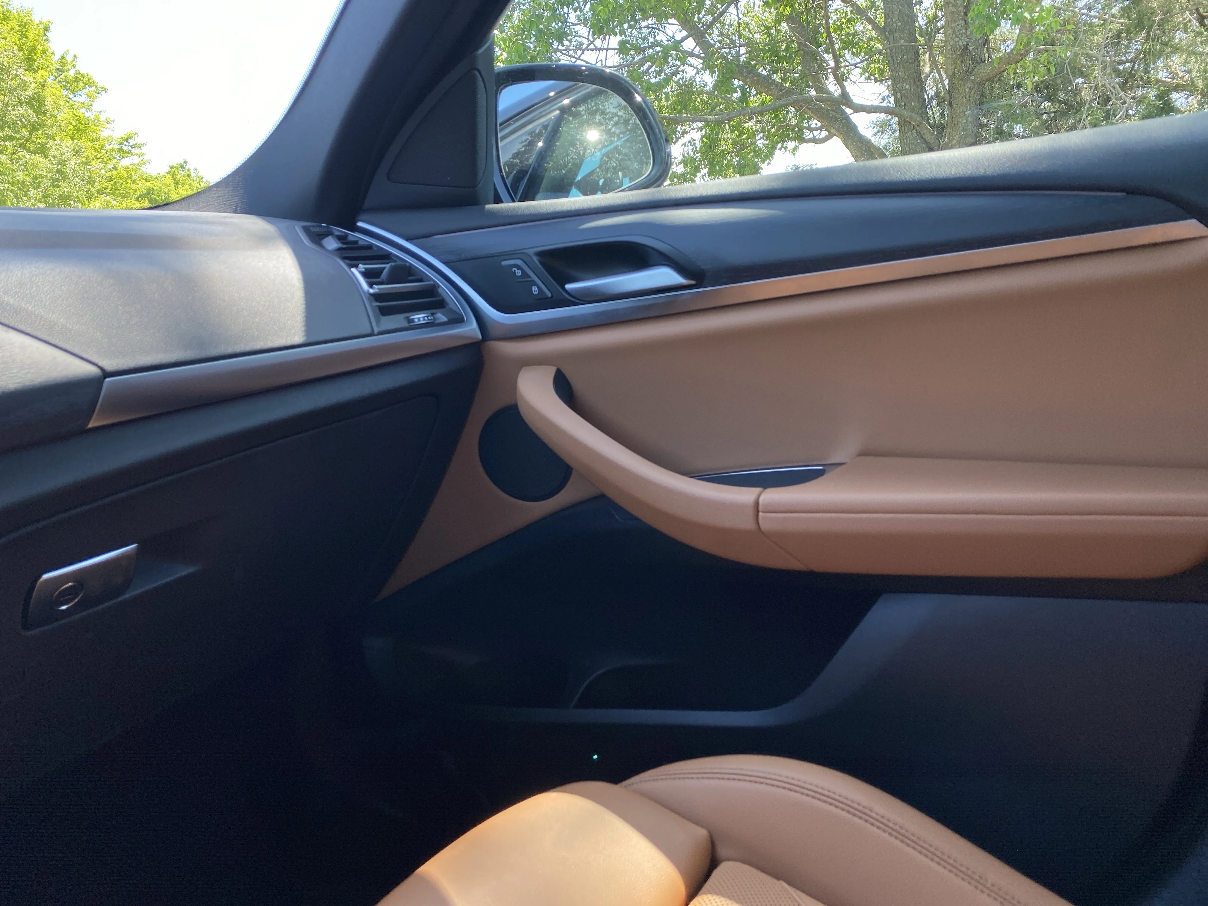 Used 2022 Carbon Black Metallic BMW  image 26