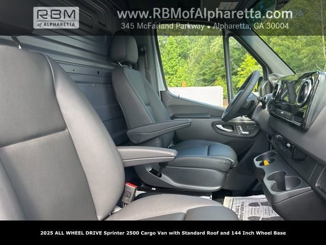 2025 Mercedes-Benz Sprinter Cargo Van Base - Photo 25