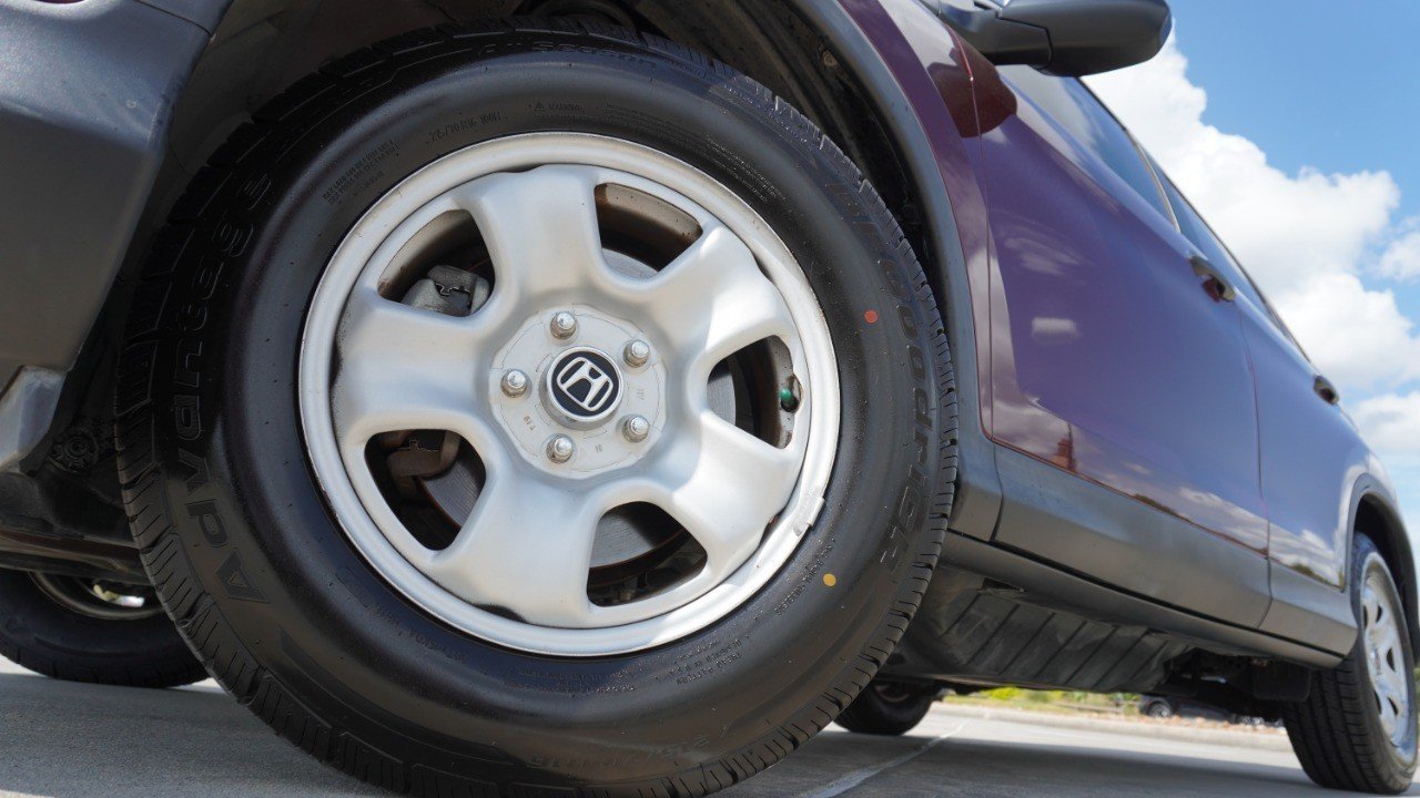 Used 2015 Red Honda LX image 11