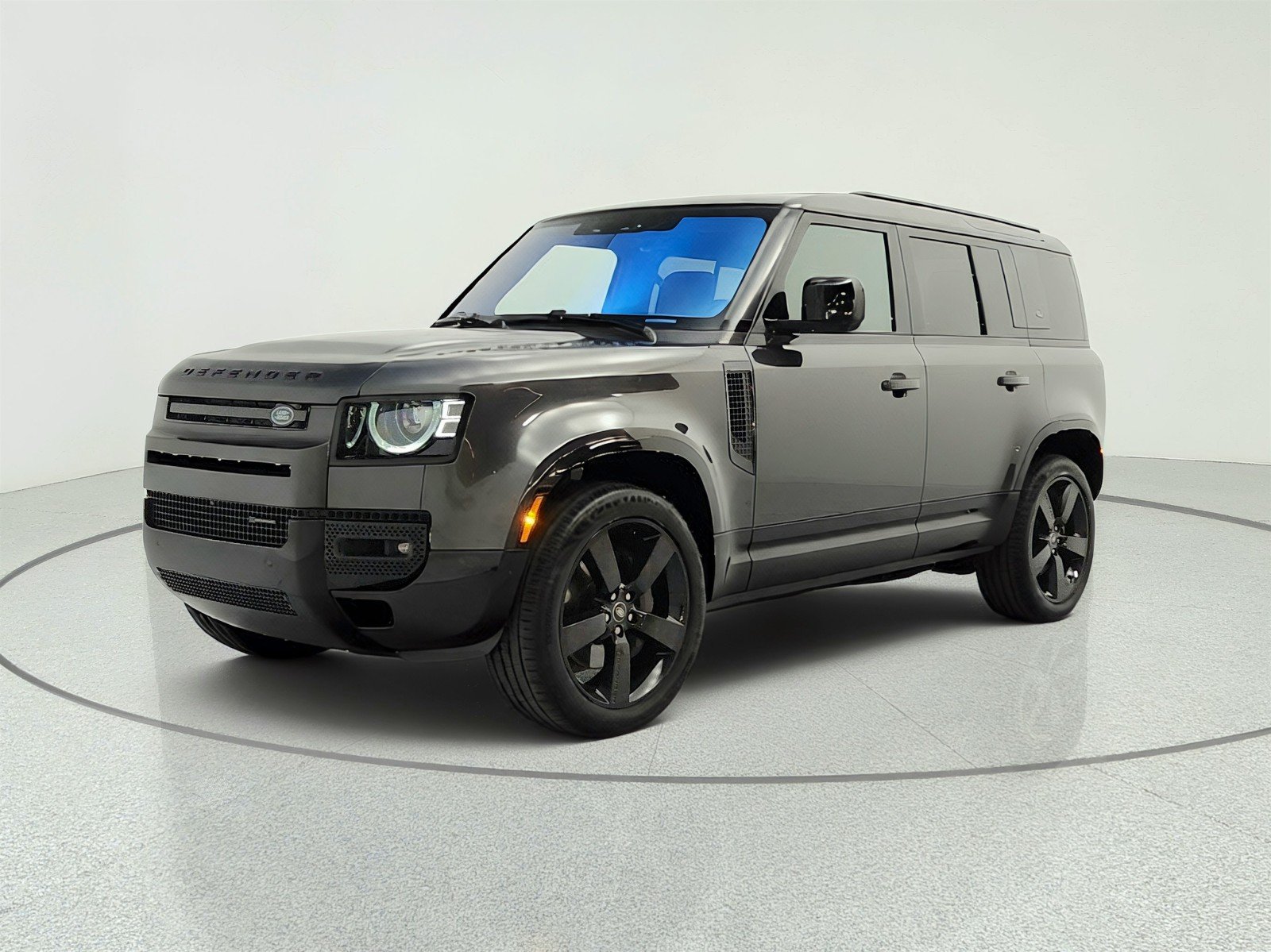 2022 Land Rover Defender X-Dynamic HSE's photo