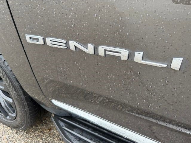 Used 2021 Smokey Quartz Metallic GMC Denali image 11