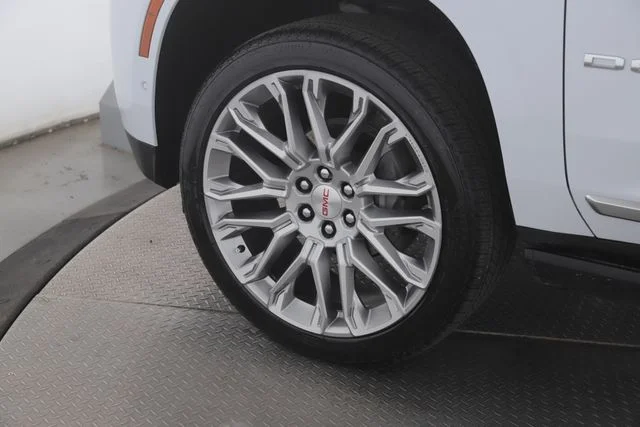 Used 2026 White GMC Denali image 13