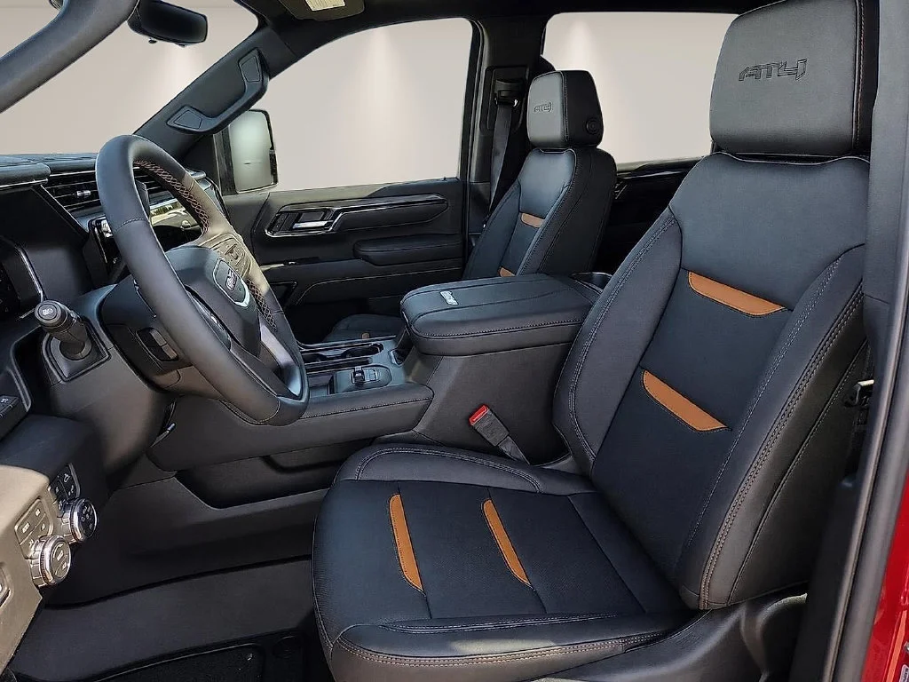 2026 GMC Sierra 2500HD AT4 - Photo 13