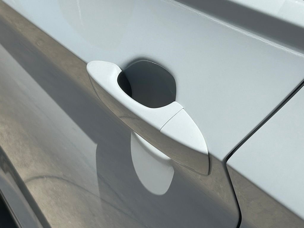 New 2026 White Volkswagen 1.5T Sport image 27