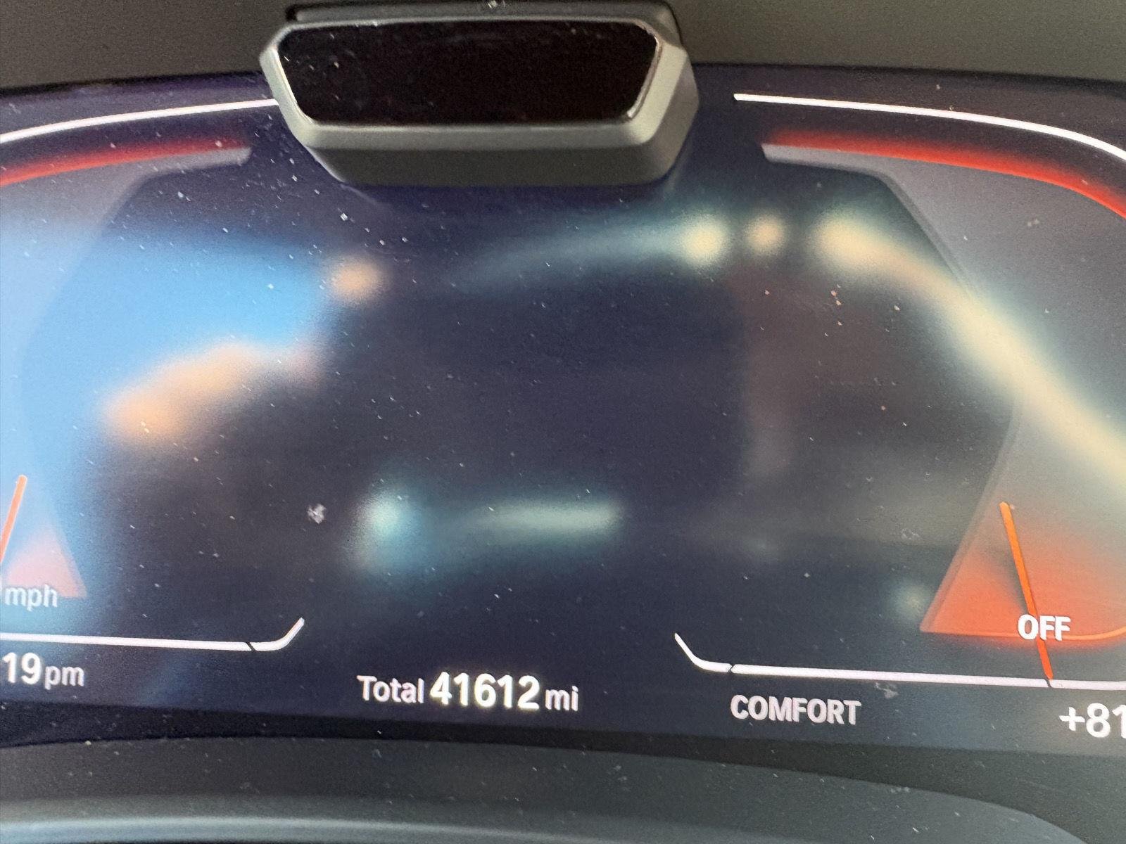 Used 2022 Arctic Gray Metallic BMW xDrive40i image 10