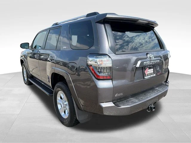 Used 2022 Gray Toyota SR5 Premium image 5