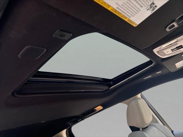 Certified Used 2026 WIND CHILL PEARL Toyota  image 26