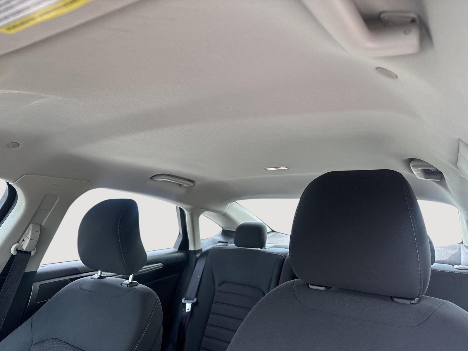 Used 2019 Ingot Silver Ford SE image 23