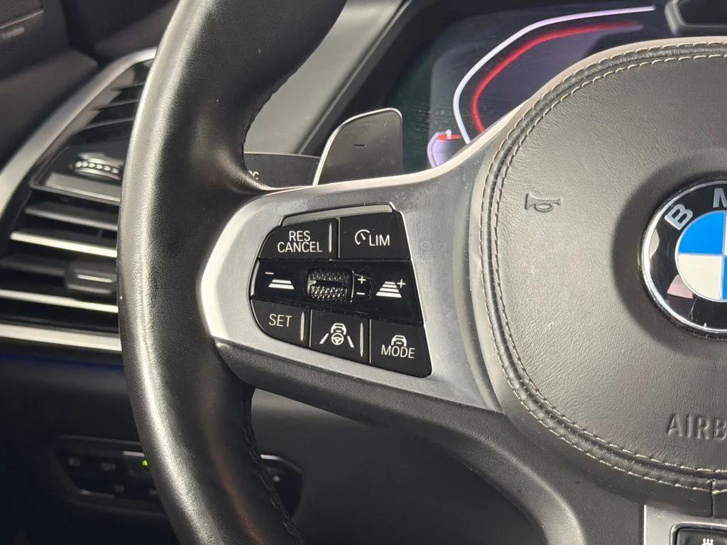 Used 2019 Black BMW xDrive50i image 20