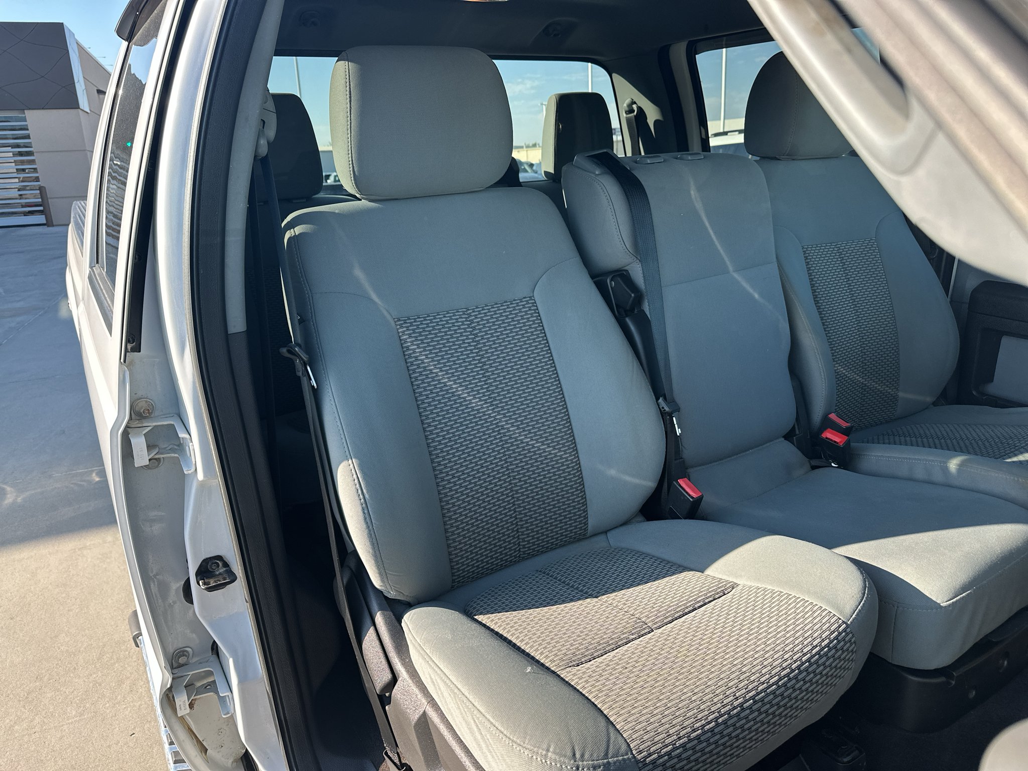 Used 2016  Ford XLT image 29