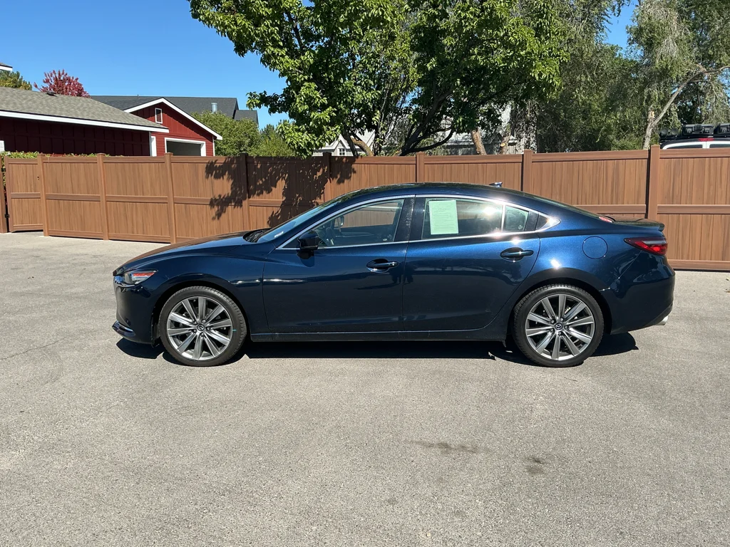 Used 2020 DEEP CRYSTAL BLUE Mazda Grand Touring Reserve image 8