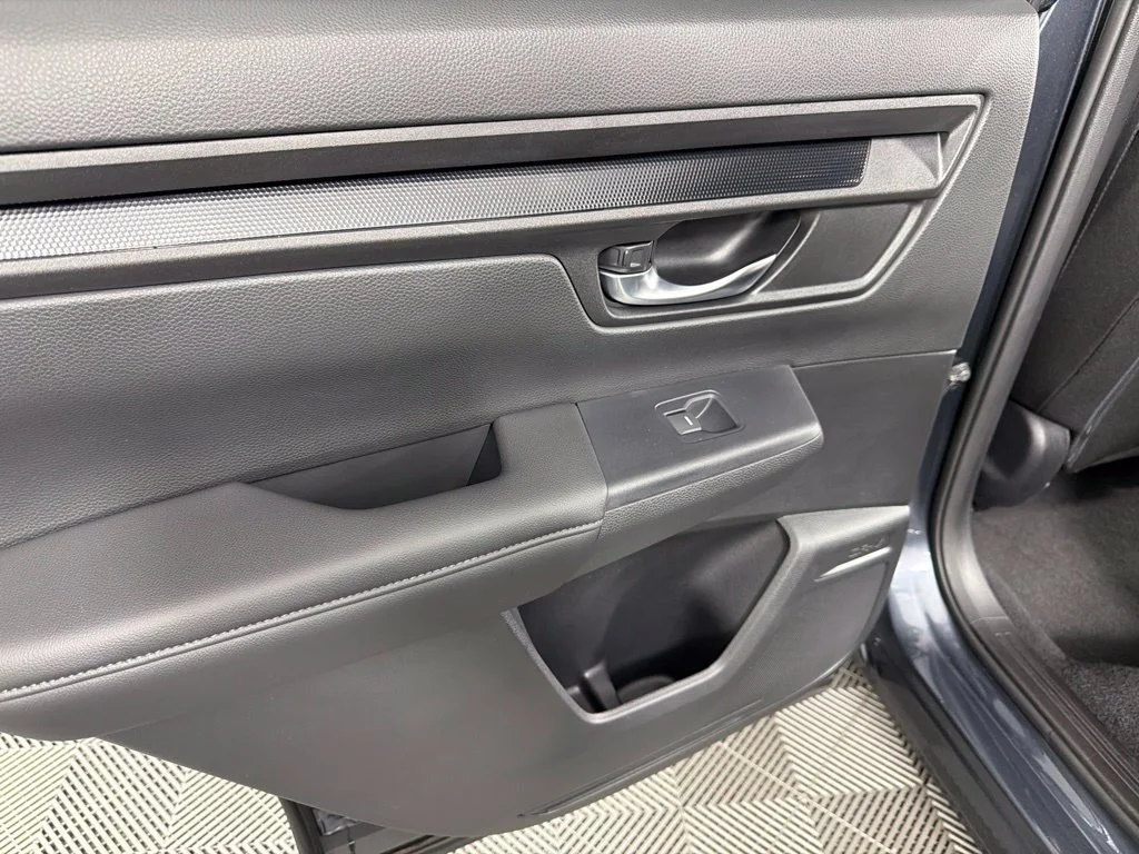 Used 2024  Honda EX image 14