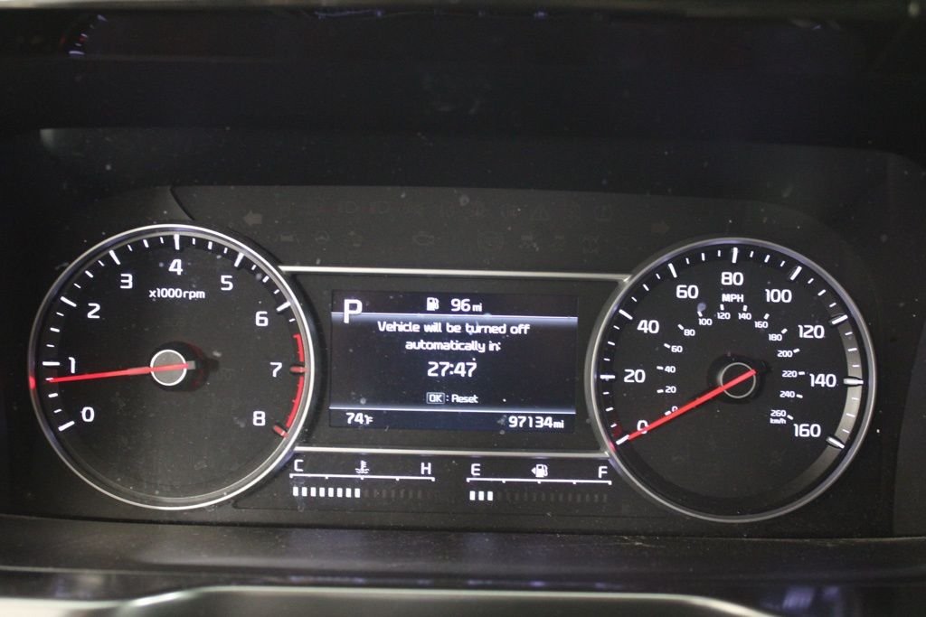 2023 Kia Sorento S - Photo 24