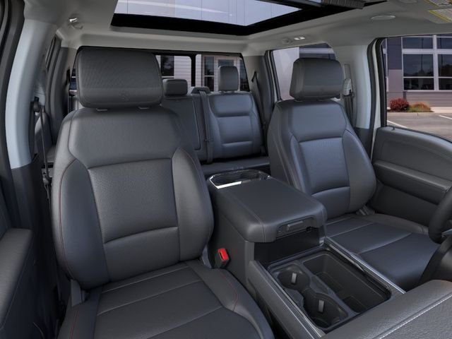 New 2026 Oxford White Ford Lariat image 10