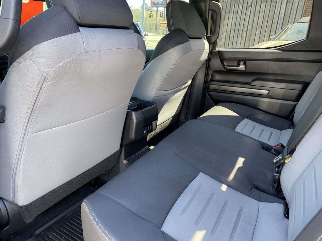 2025 Toyota Tacoma TRD Off Road - Photo 11