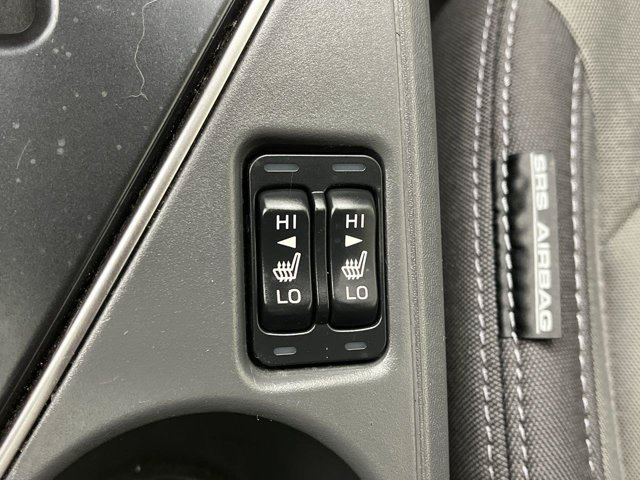 Used 2025 Crystal Black Pearl Subaru Premium image 22