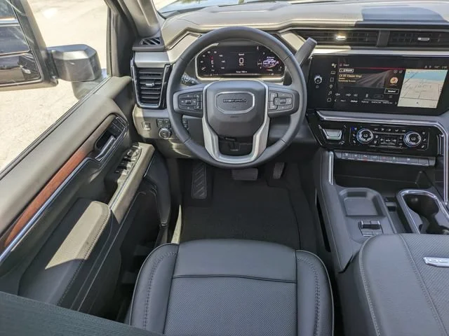 2026 GMC Sierra 3500HD Denali - Photo 17