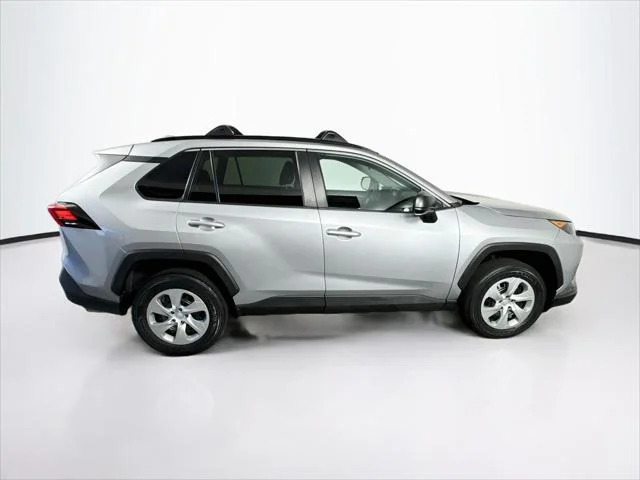 Certified Used 2020 SILVER SKY METALLIC Toyota  image 8