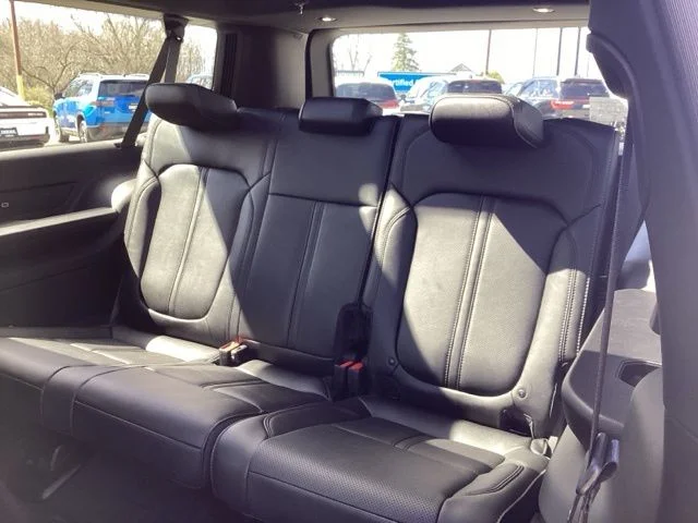 New 2026 Steel Blue Exterior Paint Jeep Limited Altitude image 18