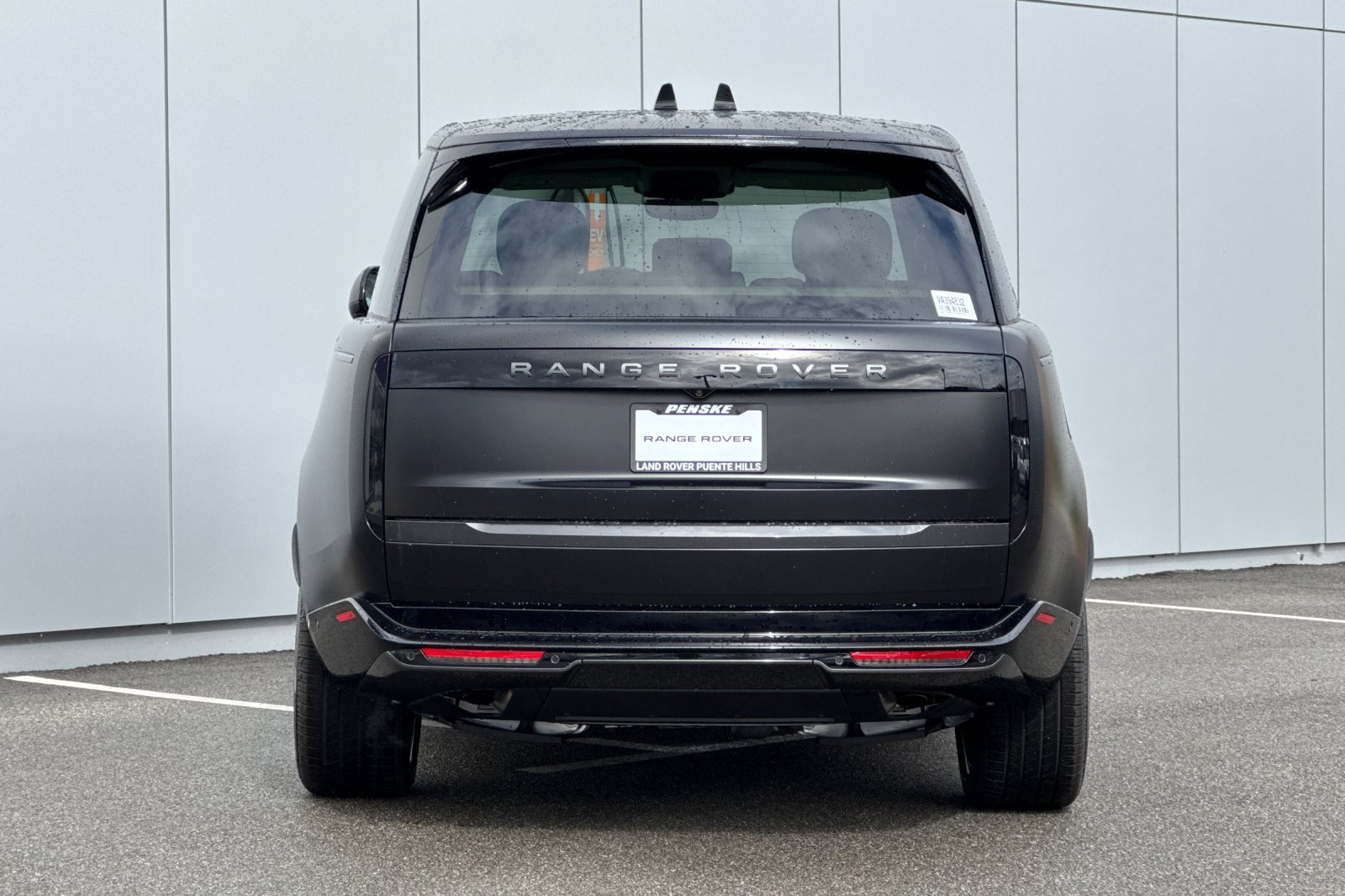 New 2027 Obsidian Black Satin Land Rover SE image 4