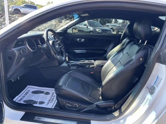 Used 2019 Oxford White Ford EcoBoost Premium image 11