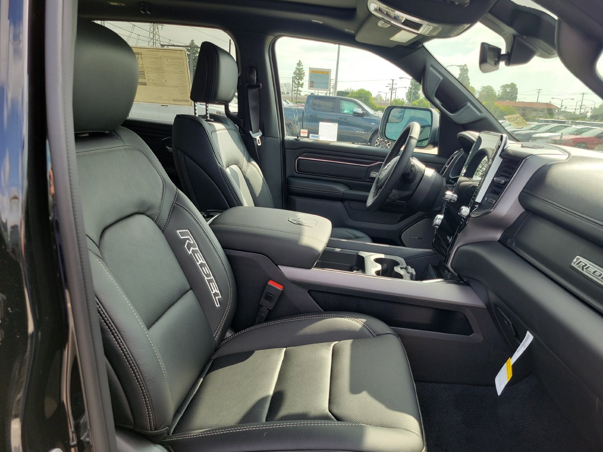 New 2027 Diamond Black Crystal Pearl-Coat Exterior Paint RAM Rebel image 20