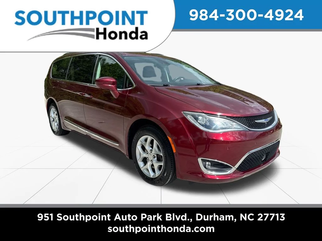 2020 Chrysler Pacifica Touring L Plus's photo