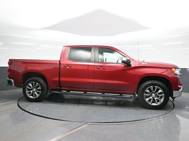 Used 2024 Red Chevrolet LT image 8