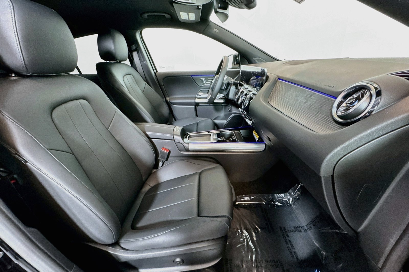 New 2026 Night Black Mercedes-Benz GLA 250 image 25