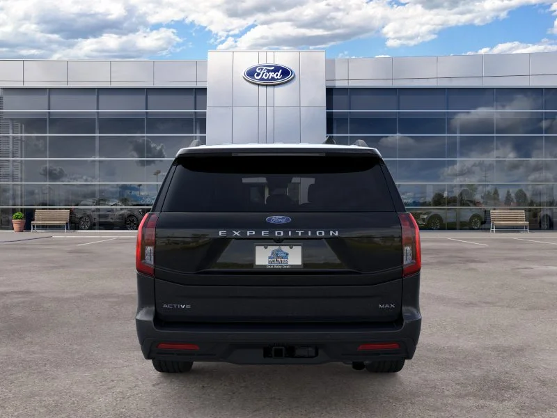 New 2026 Agate Black Metallic Ford Active MAX image 5