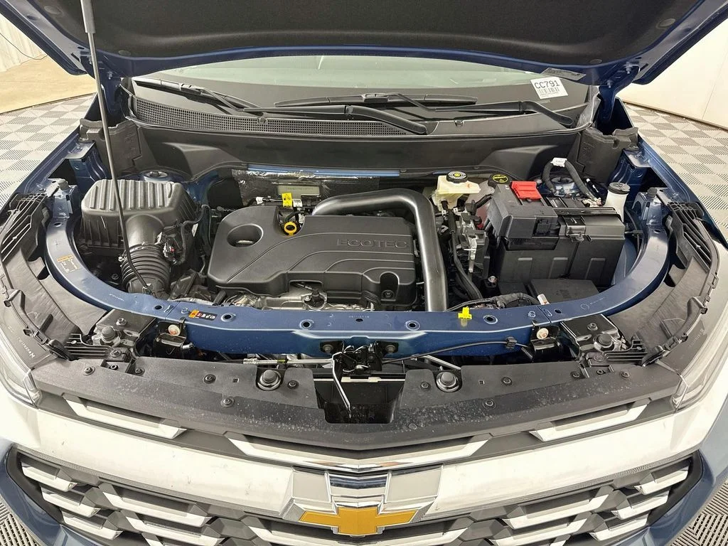 New 2027 Blue Chevrolet LT image 28