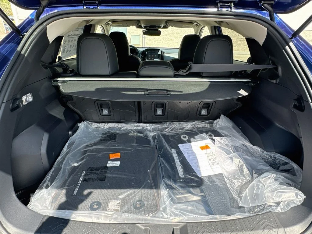 New 2026 Blue Subaru Limited image 30