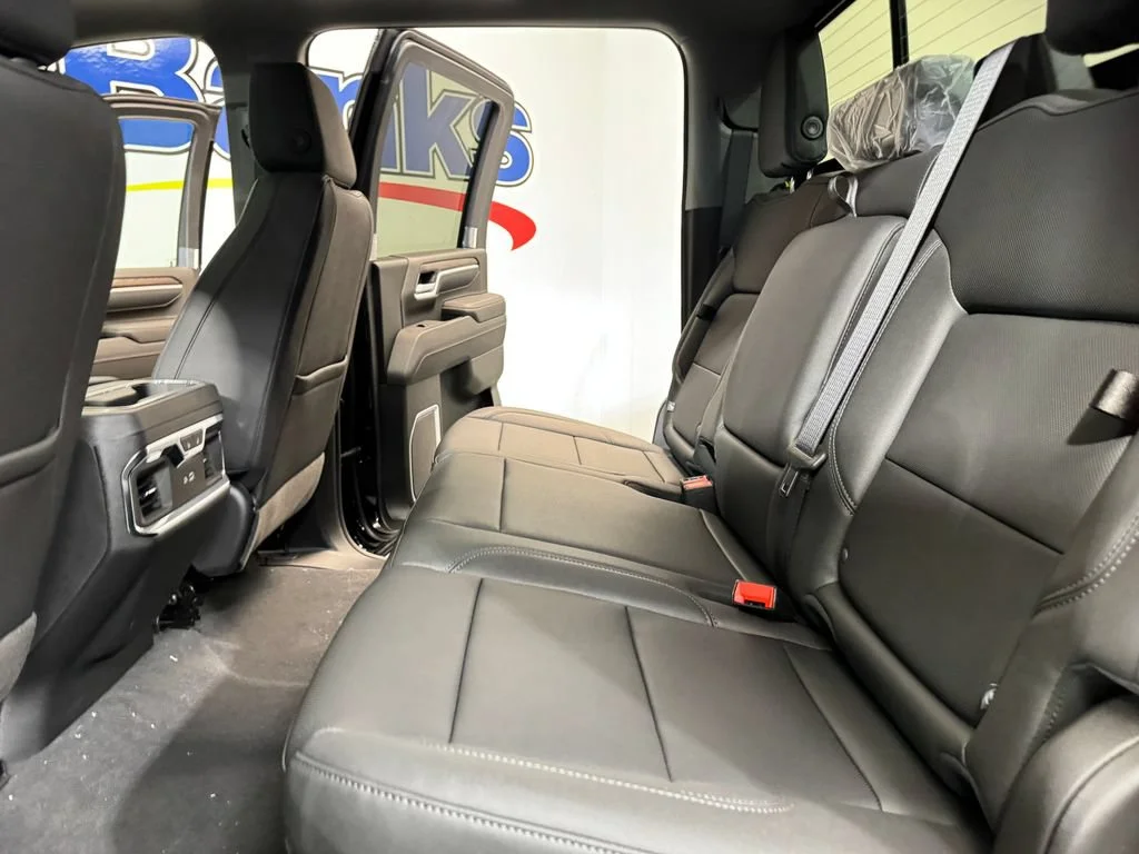 2026 GMC Sierra 2500HD SLT - Photo 14