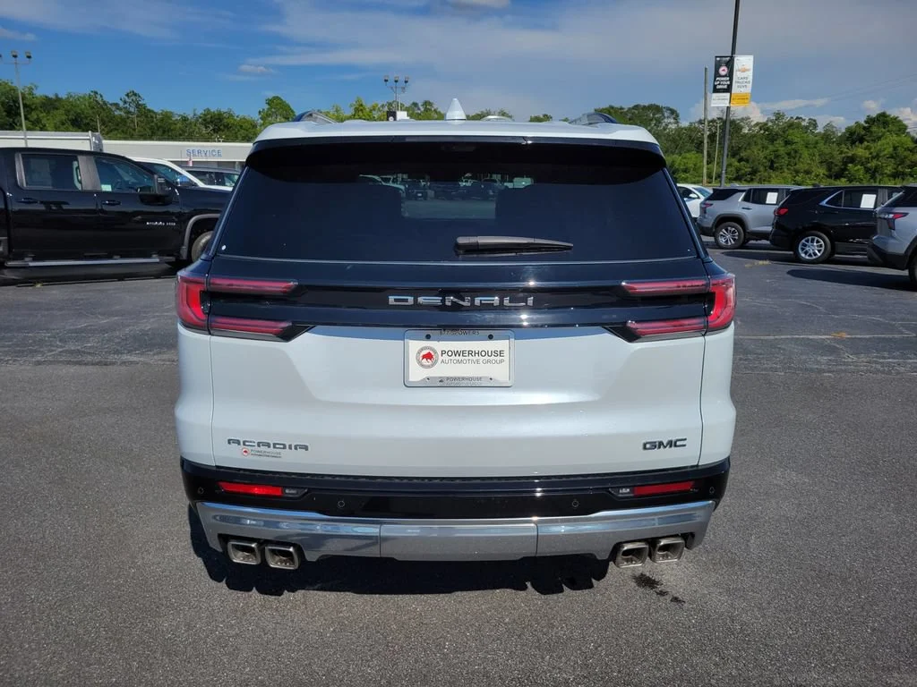 Used 2026 Glacier White Tricoat GMC Denali image 4