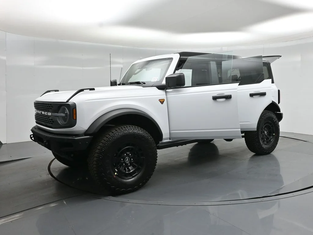 New 2026 White Ford Badlands image 26
