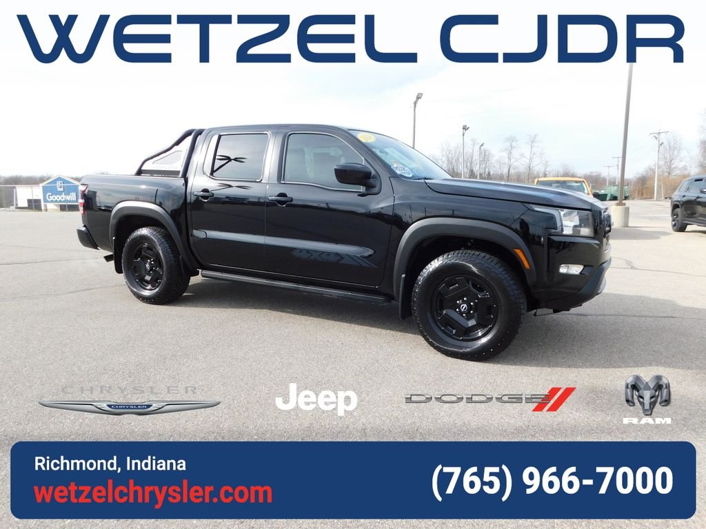 2024 Nissan Frontier SV Crew Cab 4X4 SWB's photo