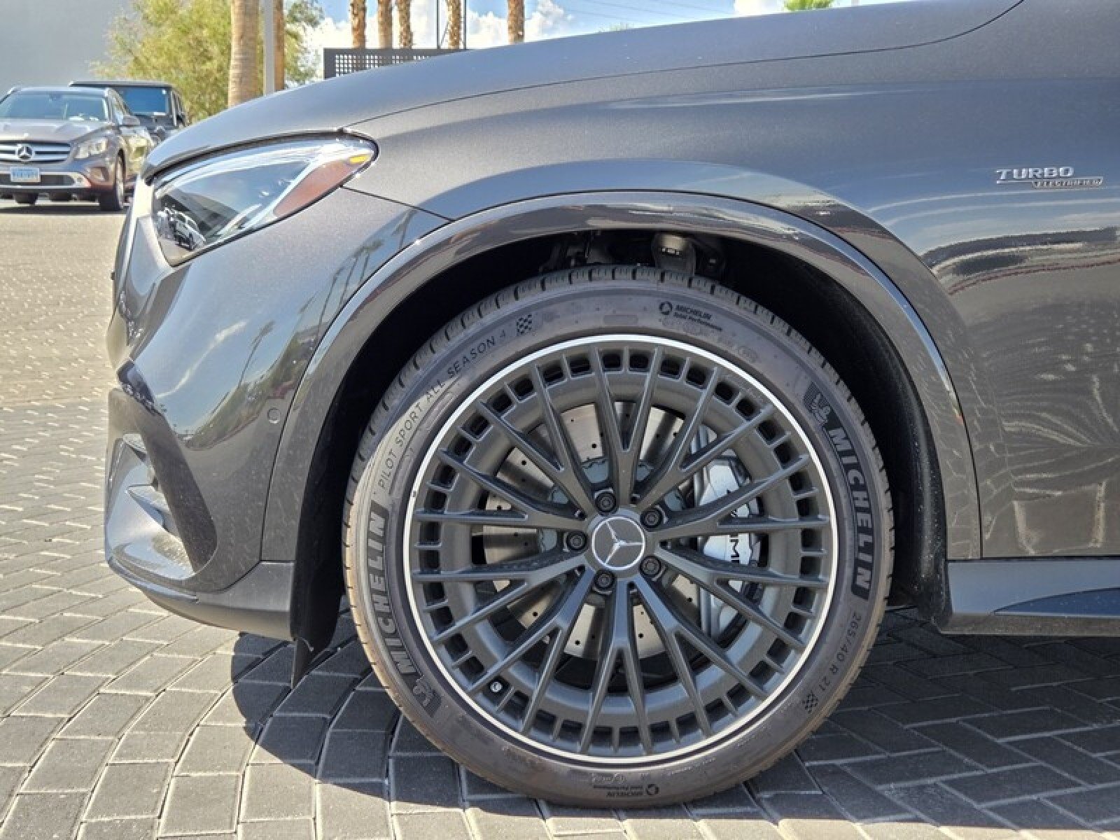 2026 Mercedes-Benz GLC AMG GLC43 - Photo 12