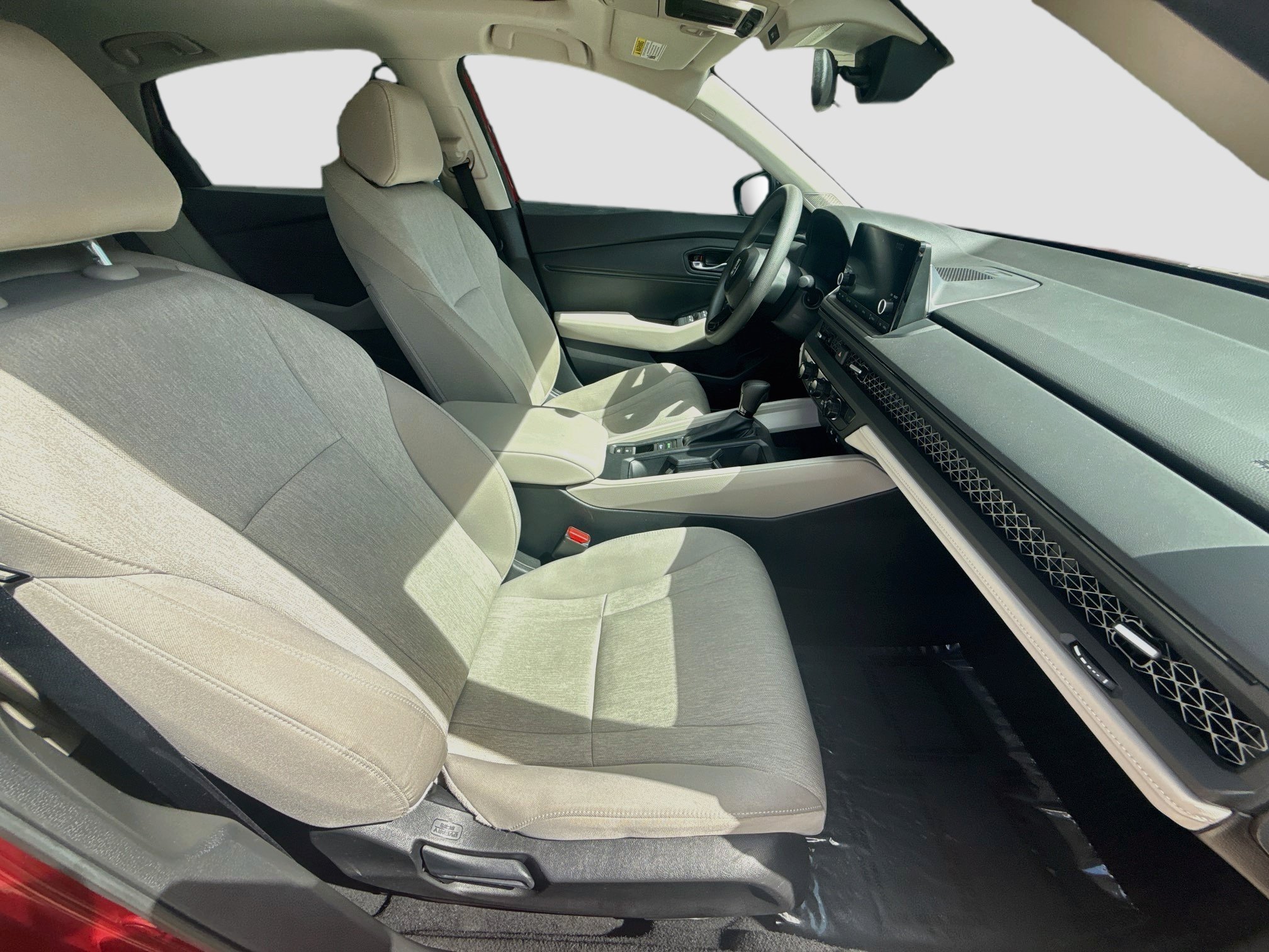 Used 2025 Radiant Red Metallic Honda SE image 29