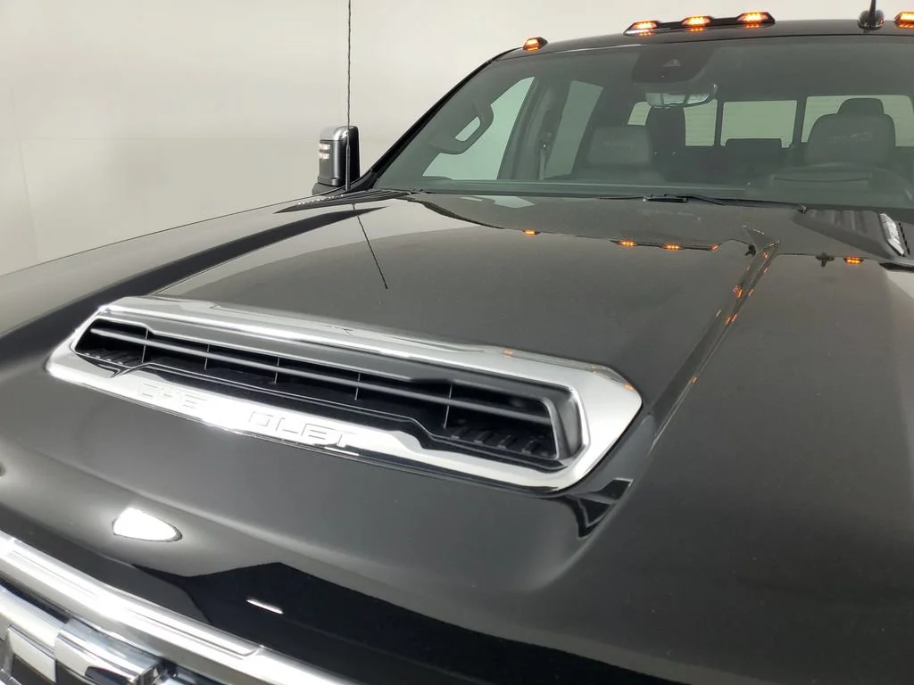 2026 Chevrolet Silverado 3500 HD High Country - Photo 11
