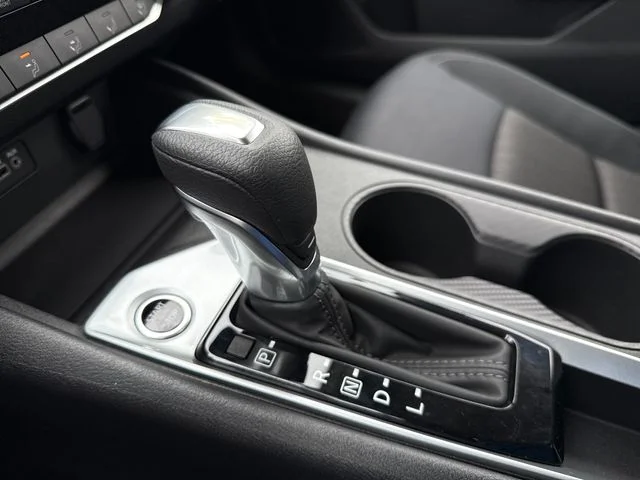 Used 2025 Black Nissan 2.5 S image 22