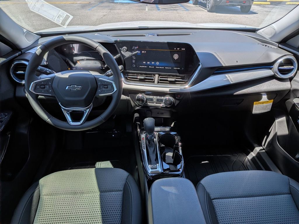 New 2026 Summit White Chevrolet LT image 23